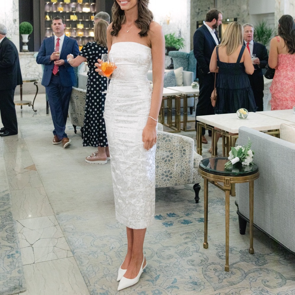 Jennifer dress in white